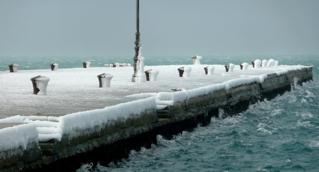 Trieste - Bora a 160km/h 2012-02-04