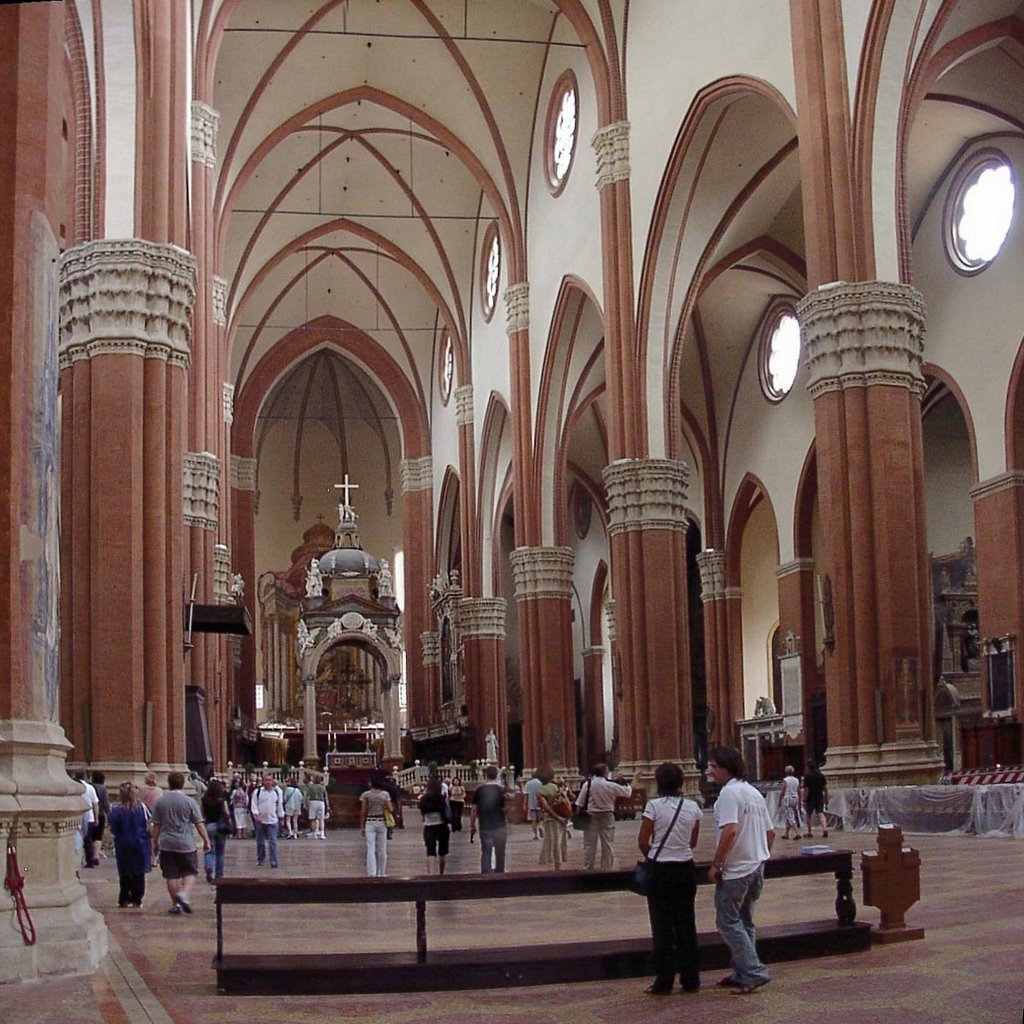 Bologna - Nel Basilica di San Petronio