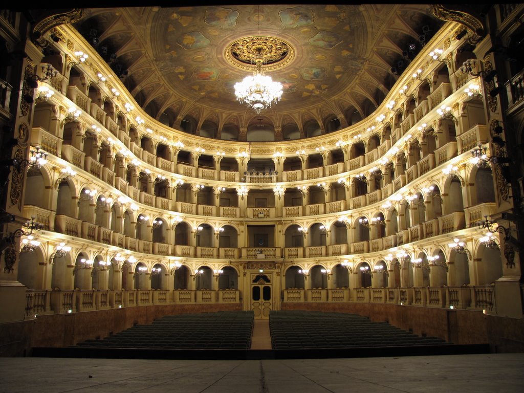 Sala Bibiena Teatro Comunale Bologna