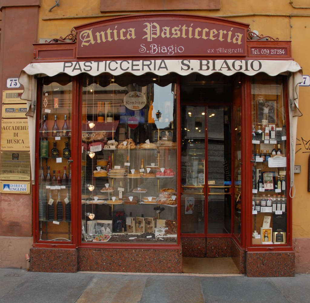 Sabato pomeriggio a Modena - Qui per i dolci tradizionali di Modena e laceto balsamico