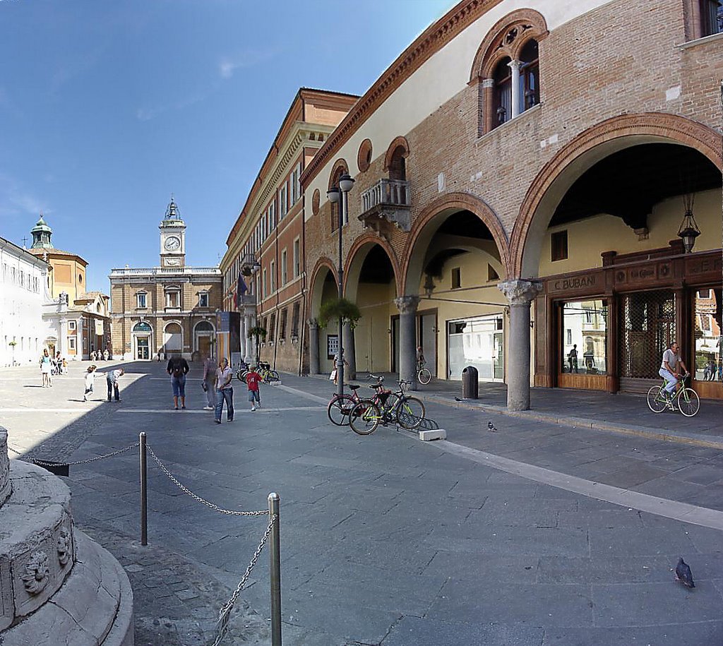 Ravenna-Piazza Populo 1