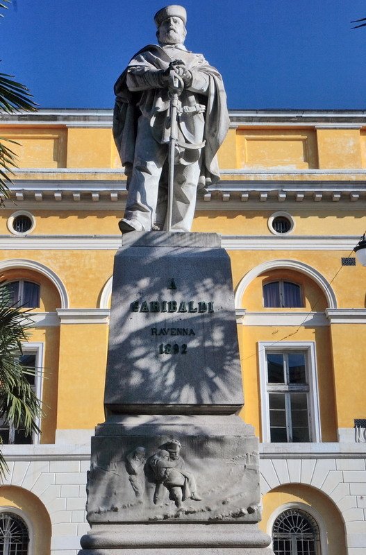 Ravenna - Piazza Garibaldi