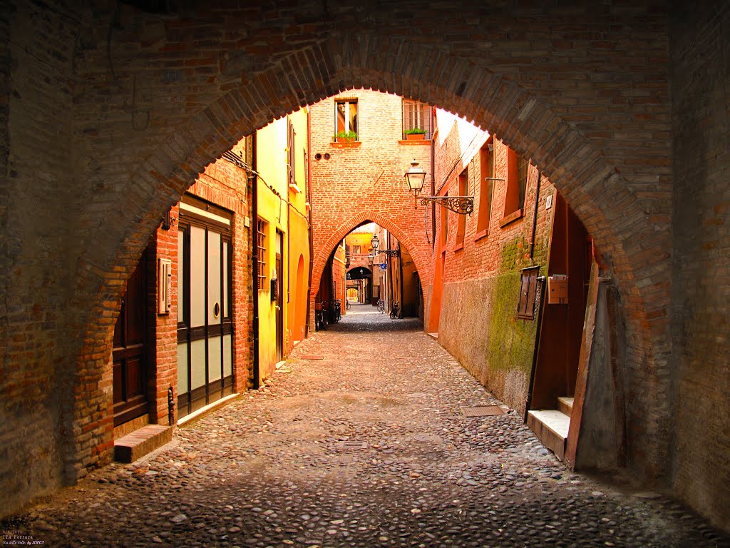 ITA Ferrara Via delle Volte by KWOT {shoot 5/6/2012 ~ upload 5/6/2013 exct. 1 year later}