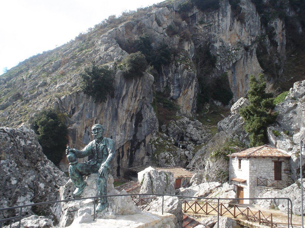 Atena Lucana