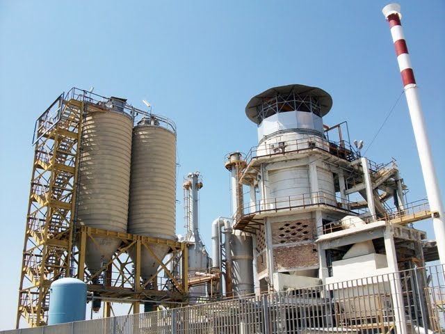 Le industrie abbandonate di Crotone. Ghost factory in south of Italy