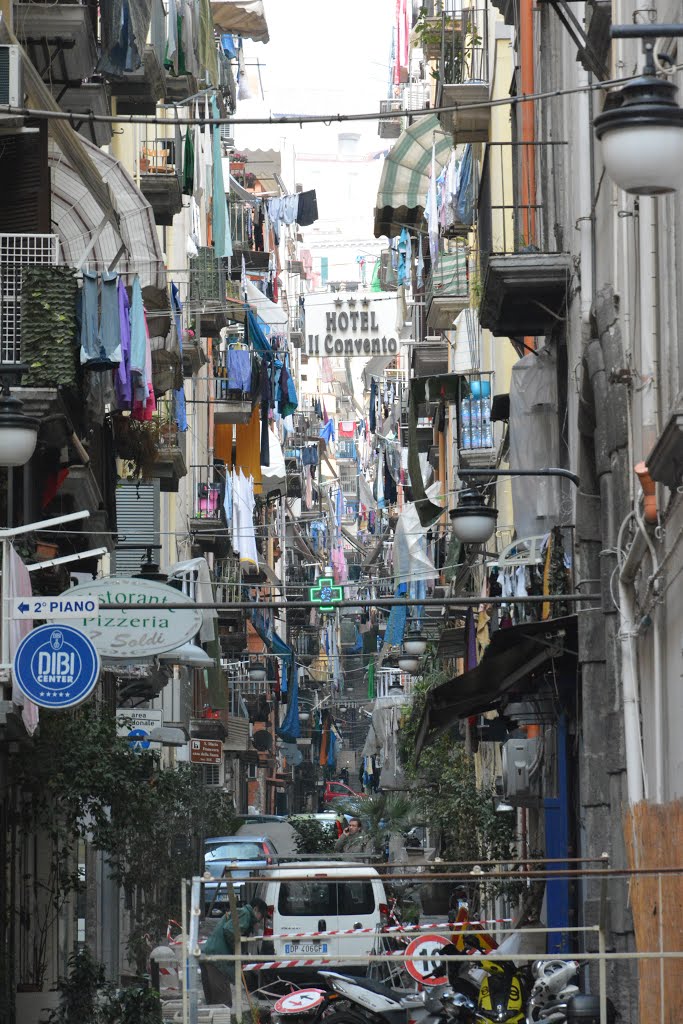 Napoli, Quartiere Spagnolo