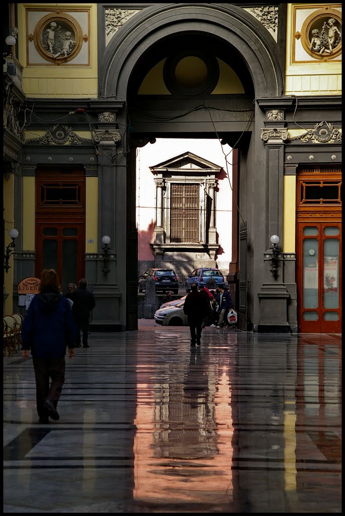 Passando in Galleria Principe