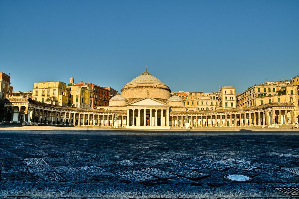 Piazza del Plebiscito ore 7,00