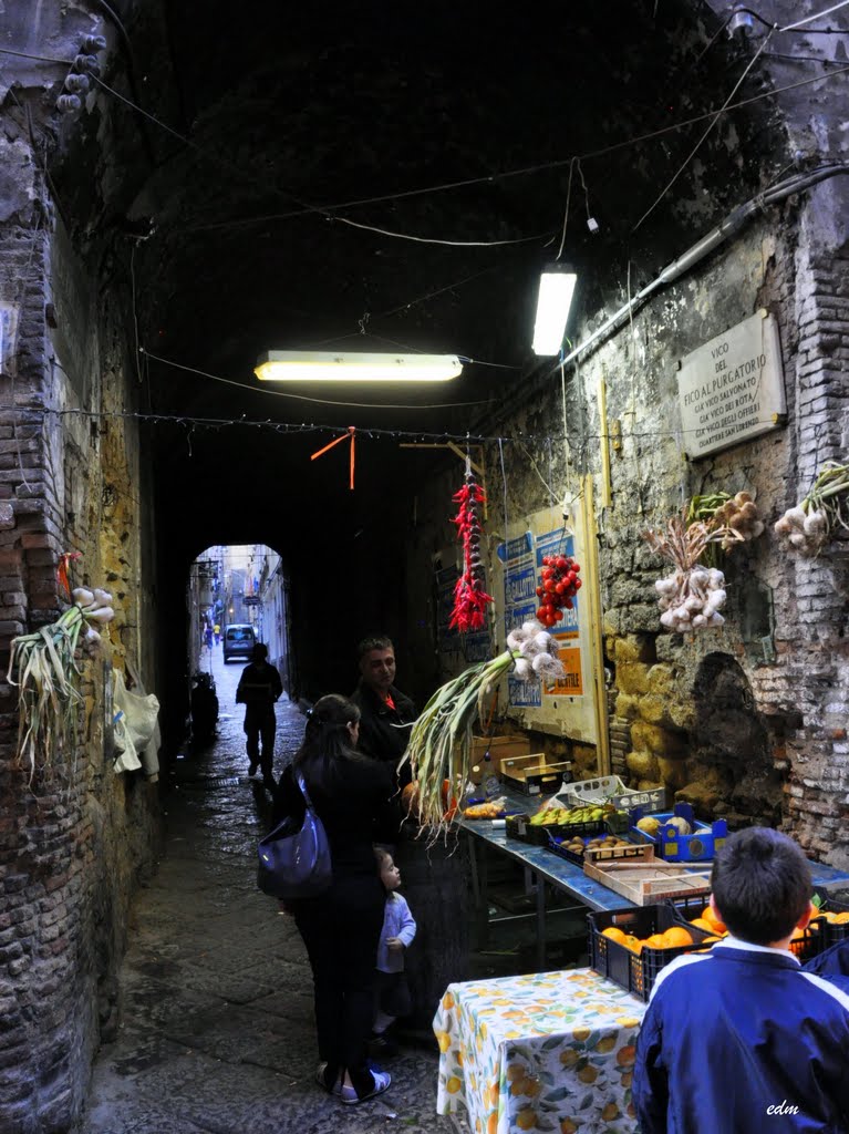 Napoli - Vico del Fico al Purgatorio