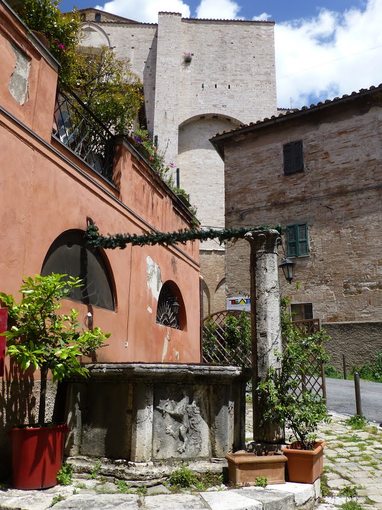 Via del Castello - Corso Cavour, Perugia
