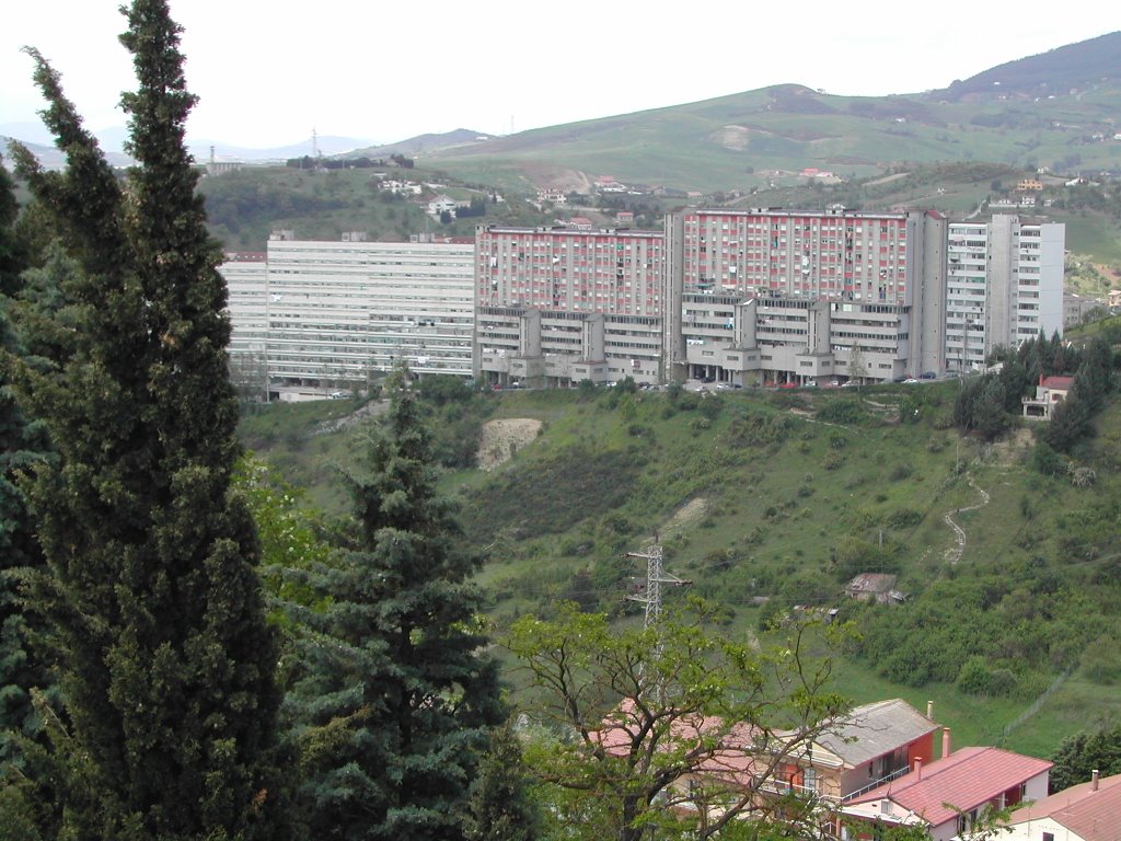 Potenza, il "serpentone"