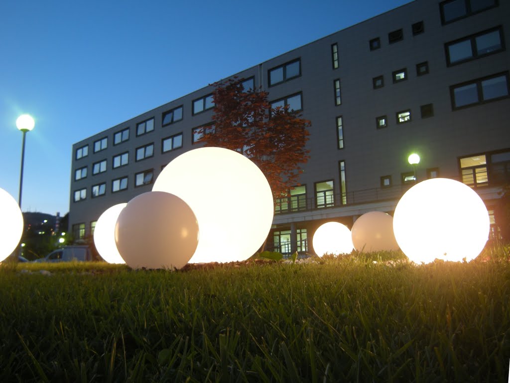 Globes