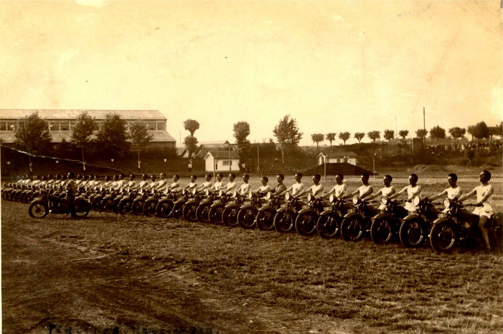 Piacenza maggio 1939  65° Reggt. Fanteria Motorizzata