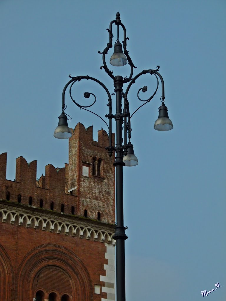 Lampione e  Gotico Ghibellino.....per Rafl