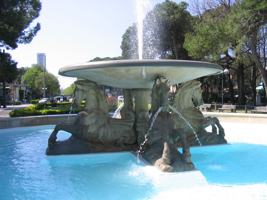 Fontana 4 cavalli, Rimini