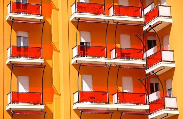 FUNNY HOUSE RIMINI ITALY    by Zenn Maar