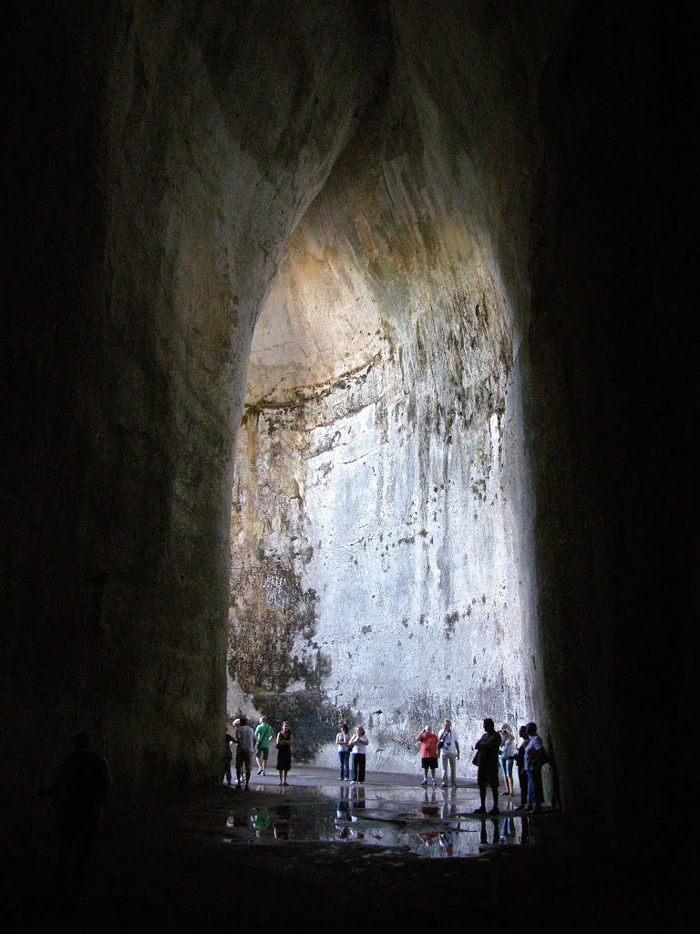Siracusa - nellorecchio di Dioniso (v Dionýzově uchu; in the ear of Dionysus), Sicilia, Italy