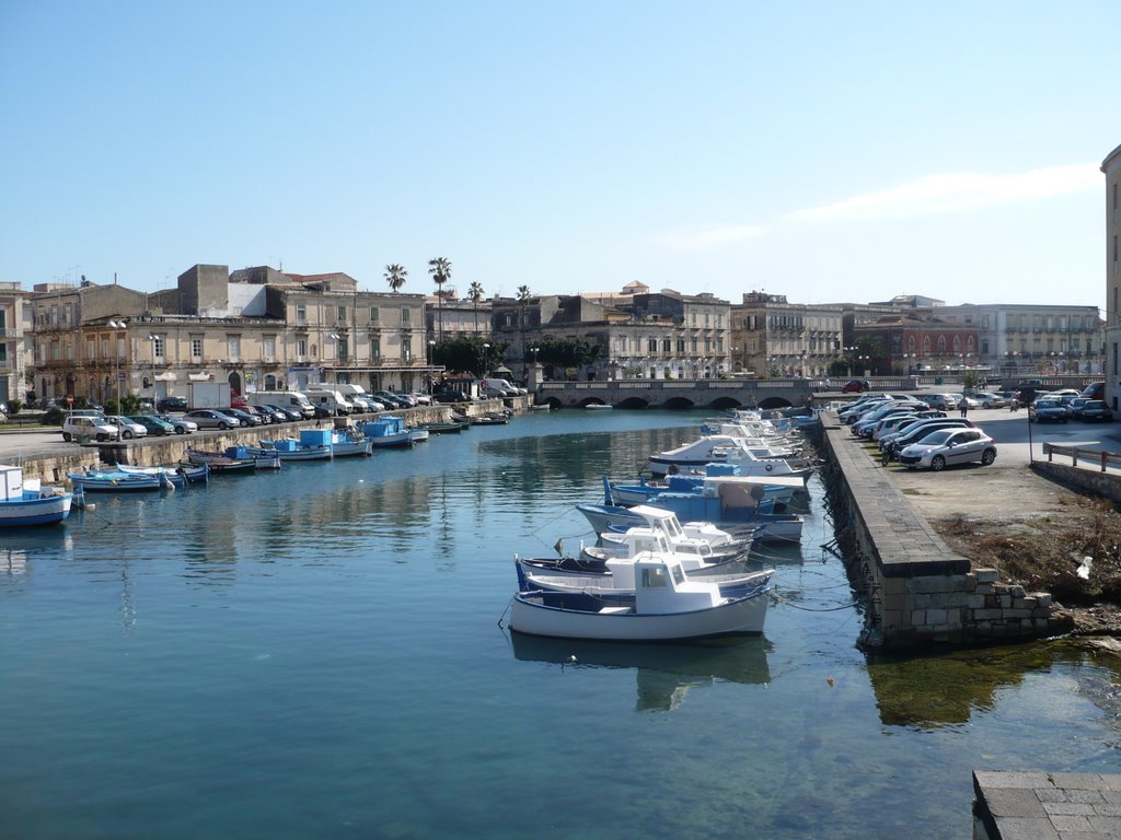 *Sbocco sul Porto Grande*