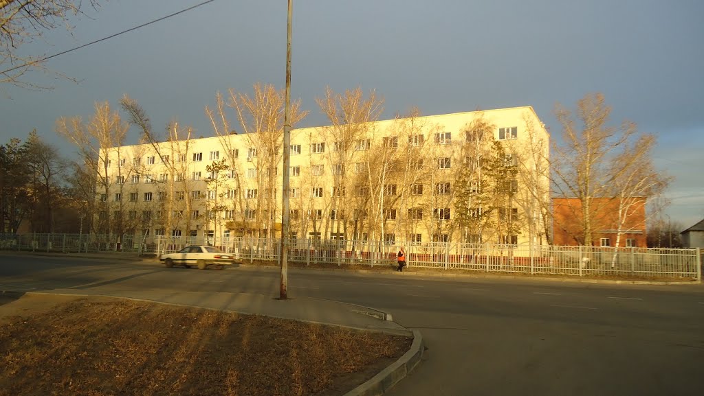 5-я поликлиника на ул. камзина