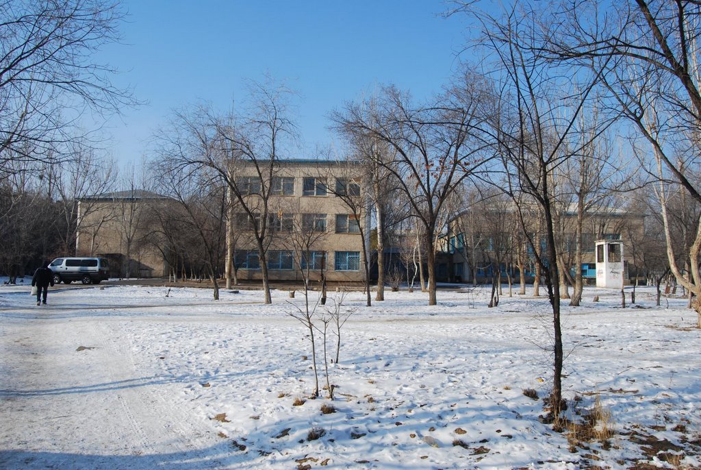 3-ий микрорайон, 4 школа, обратная сторона