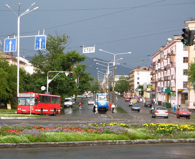 После дождя [Усть-Каменогорск, центр, Ауэзова-Орджоникидзе]