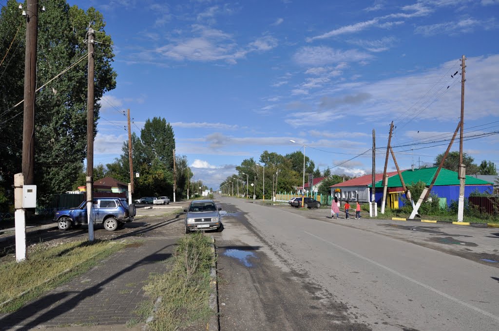 Есть улицы центральные...