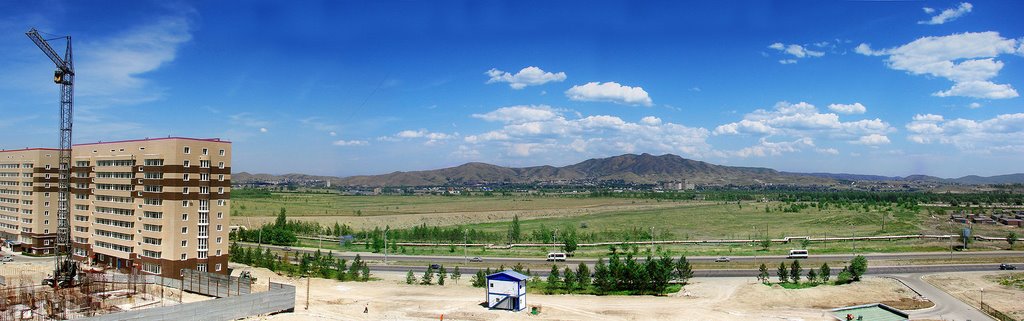 вид с бизнес центра радуга на левый берег Иртыша