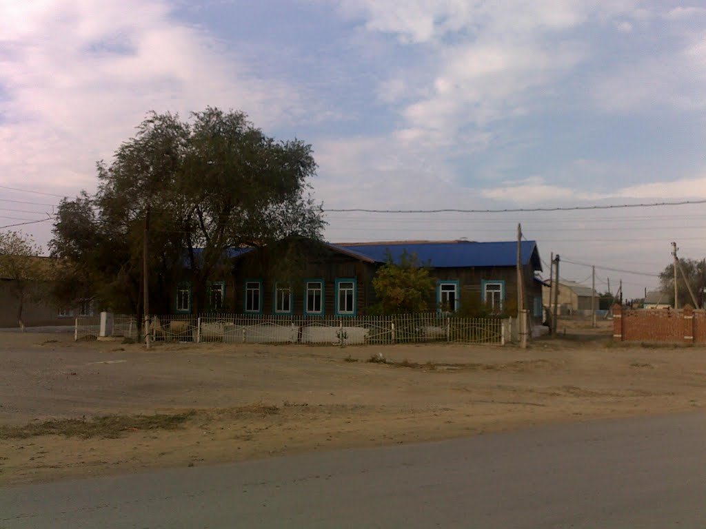 Здание бывшего интерната.