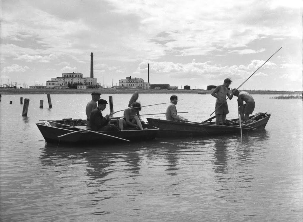 Кульсары, озеро Камыскуль - 1956 год