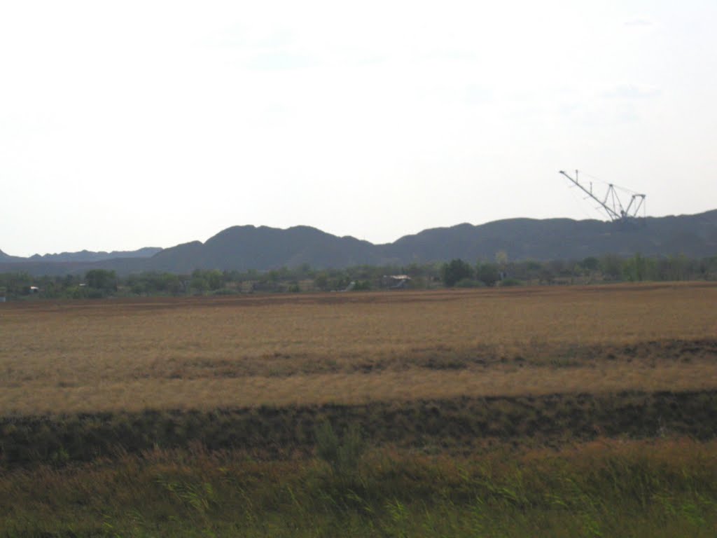 Skyline of Arkalyk bauxite mine