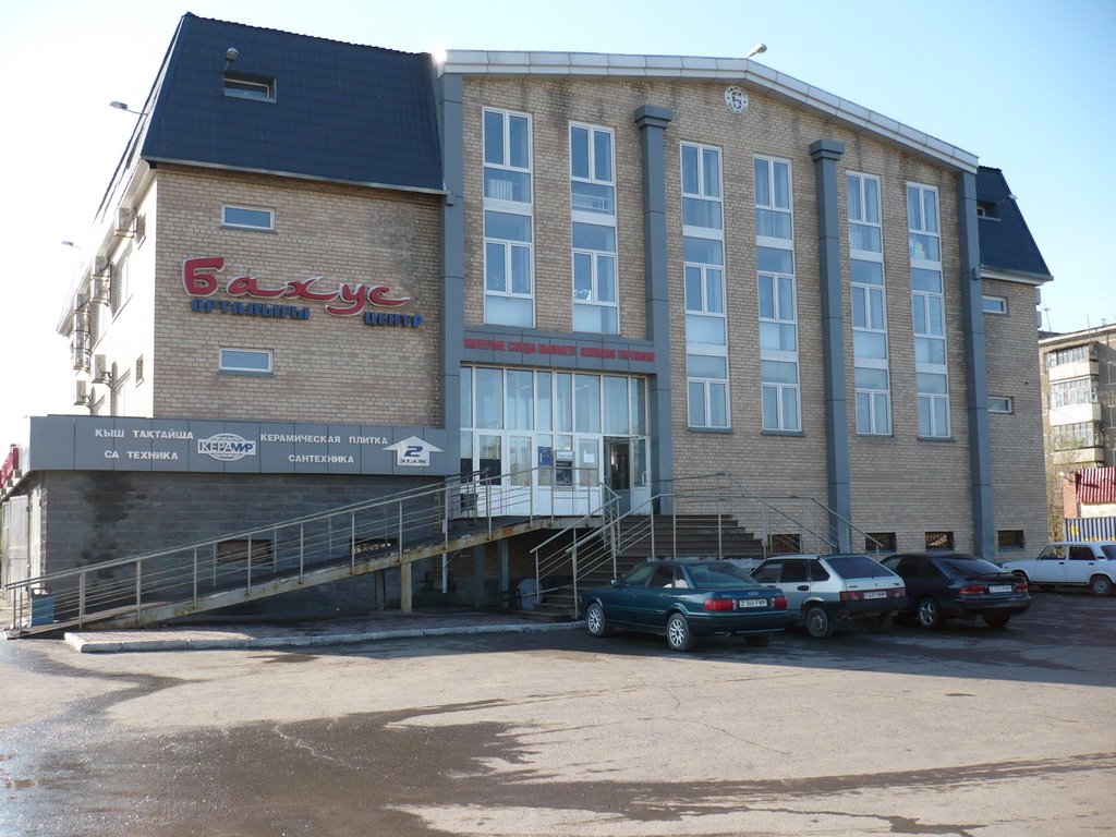 Bacchus store