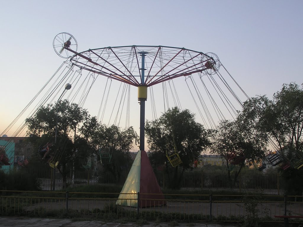 Ventilator powered Merry go Round