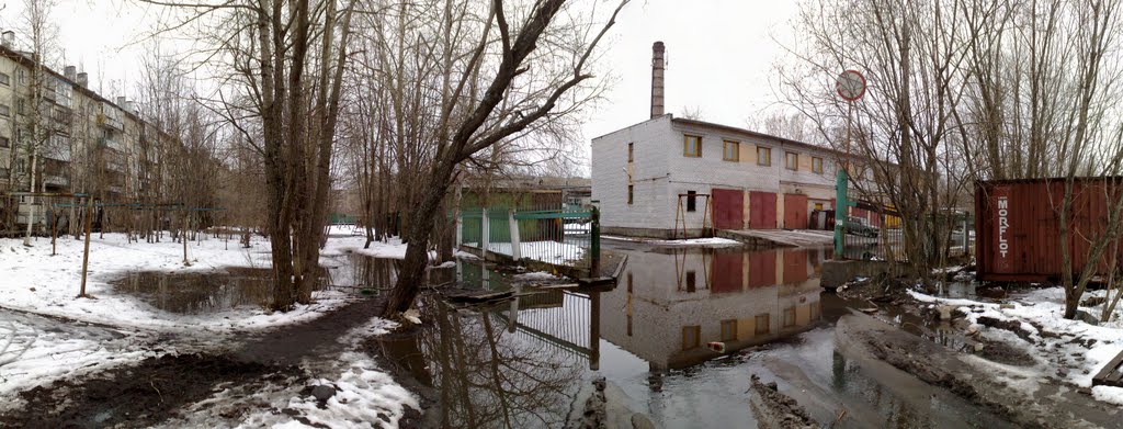 Море на въезде в 7 больницу