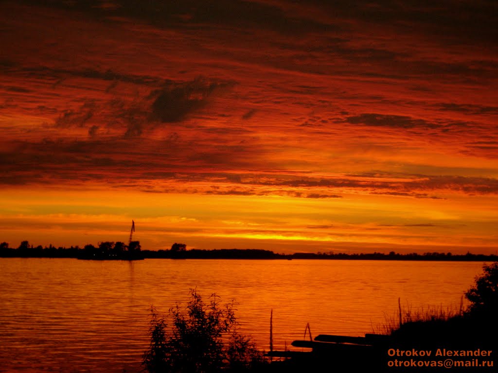 Summer sunset in Arkhangelsk