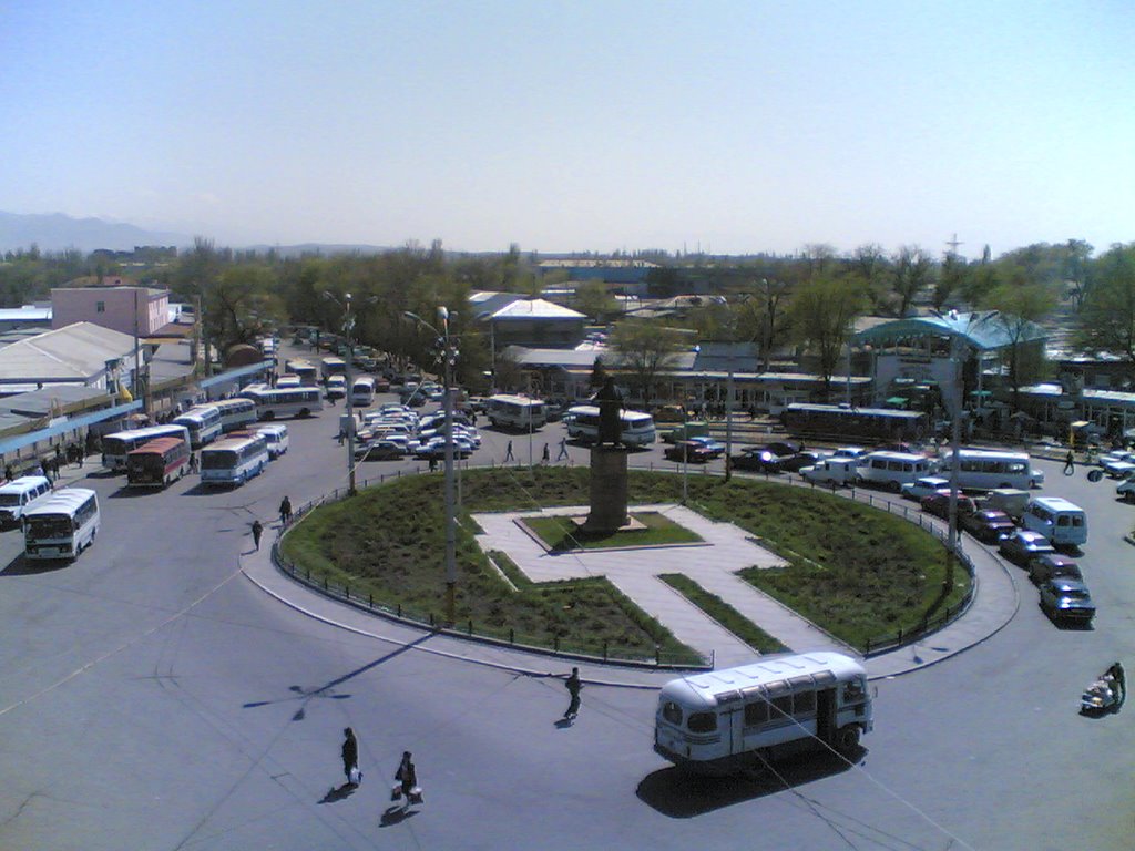 Транспортное кольцо на базаре