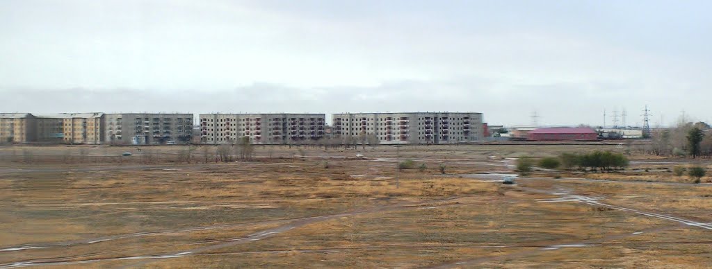 Абай со стороны трассы