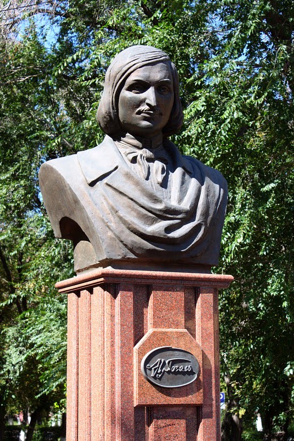 Николай Гоголь