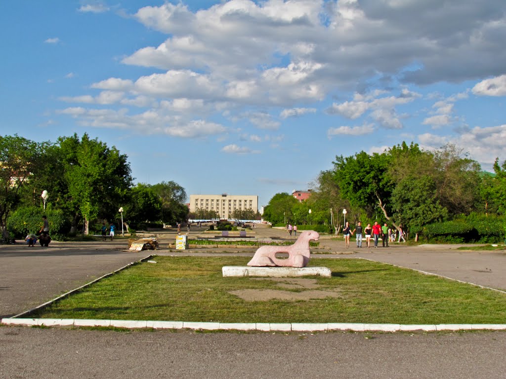 Central Park in Karaganda / Центральный парк города Караганды