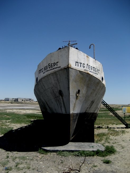 Ship waiting for water in Aralsk