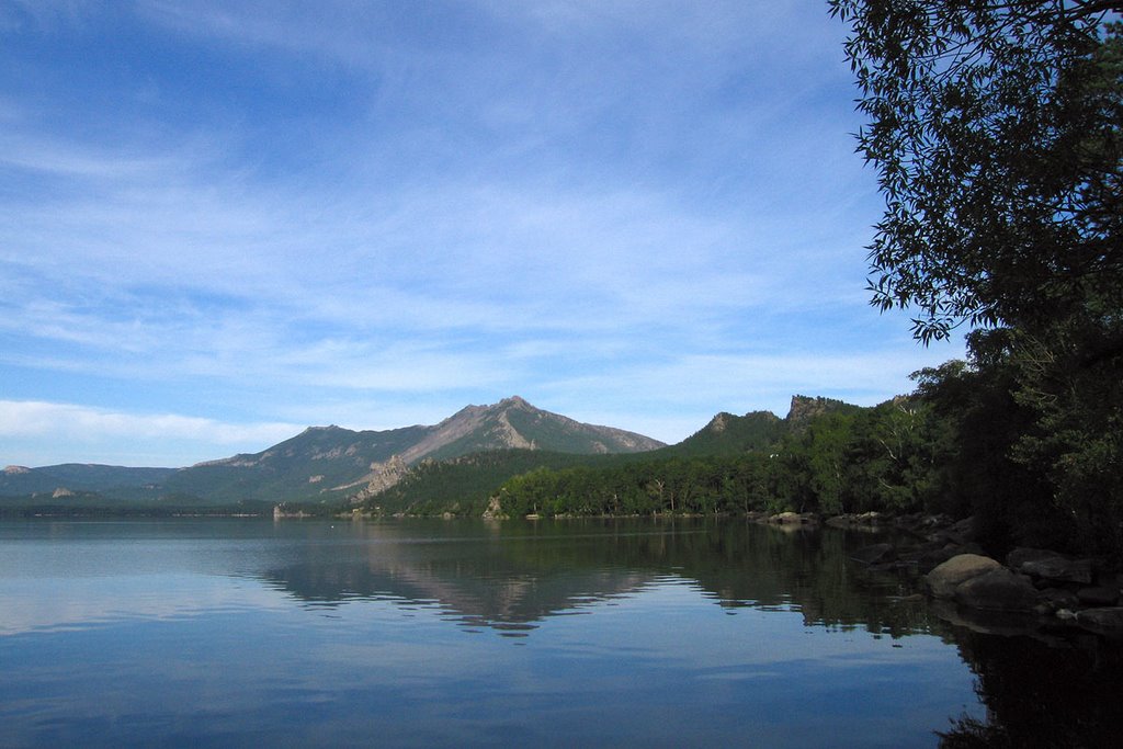 A view on Borovoye Lake (Вид на озеро Боровое)