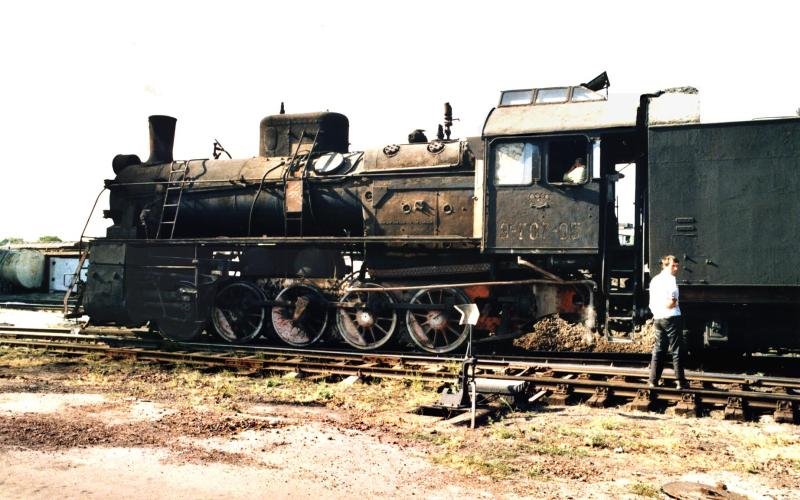 Паровоз Эр767-05, Камыш-Заря, Запорожская обл., 1995 г