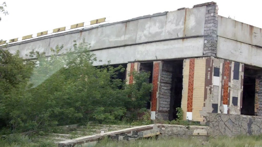 Старые развалины