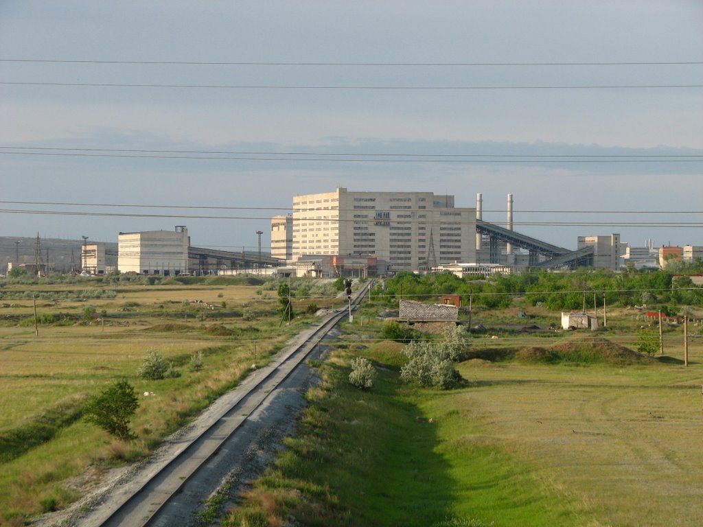 Комбинат (вид с моста)