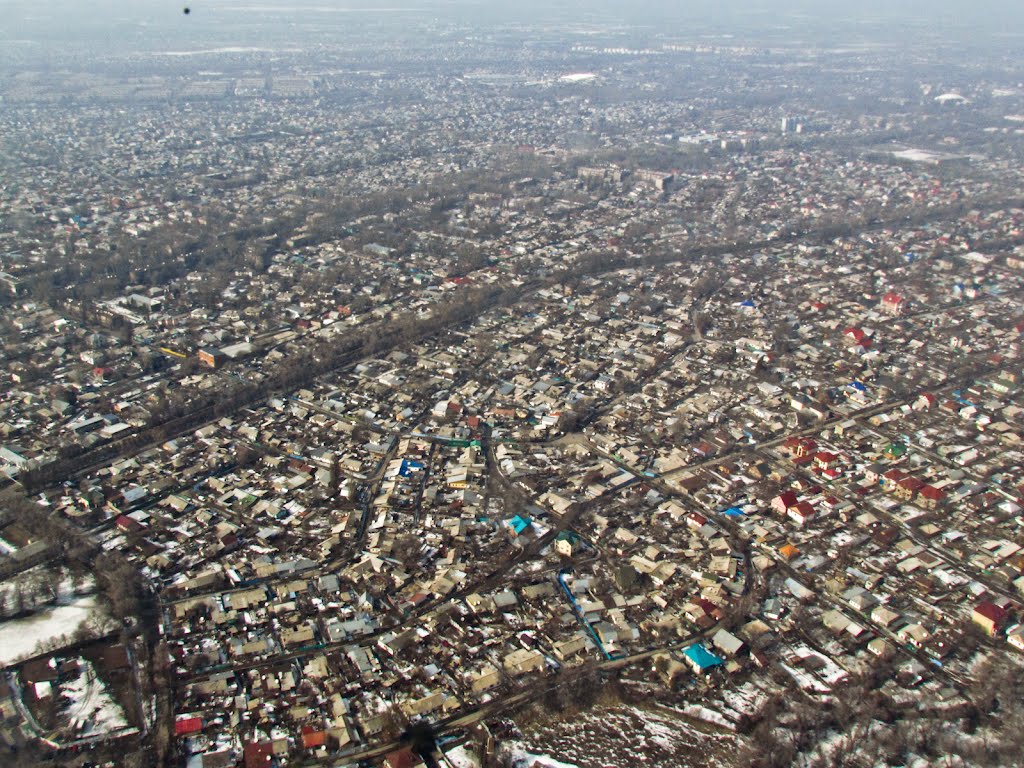 Almaty, Turksib district, st. Akan Sery, a private area, view from an airplane / г. Алматы, Турксибский район, ул. Акан Серы, частный сектор, вид с самолёта