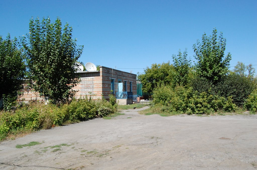 Тобол_бывший торговый_08.2007