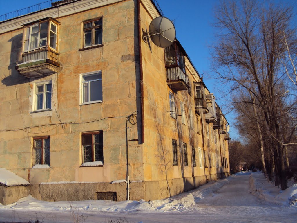 УЛИЦА МЕНДЕЛЕЕВА 12