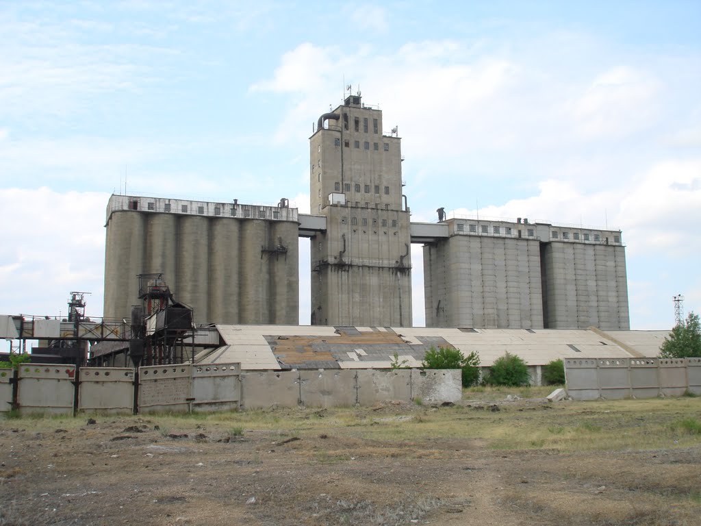 Элеватор в Калкамане