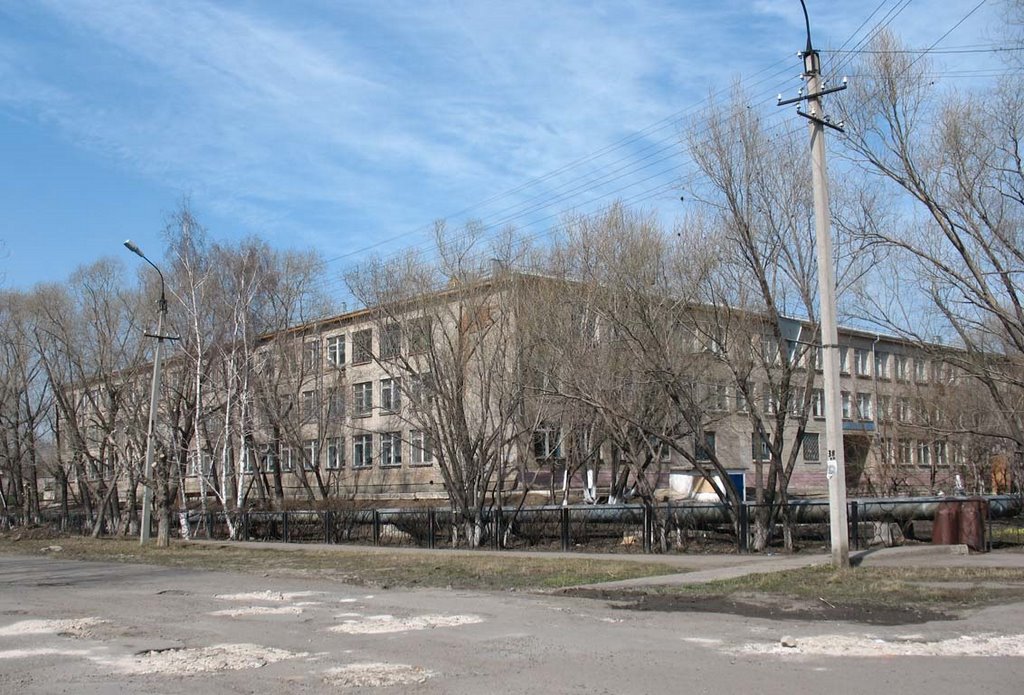 School 10