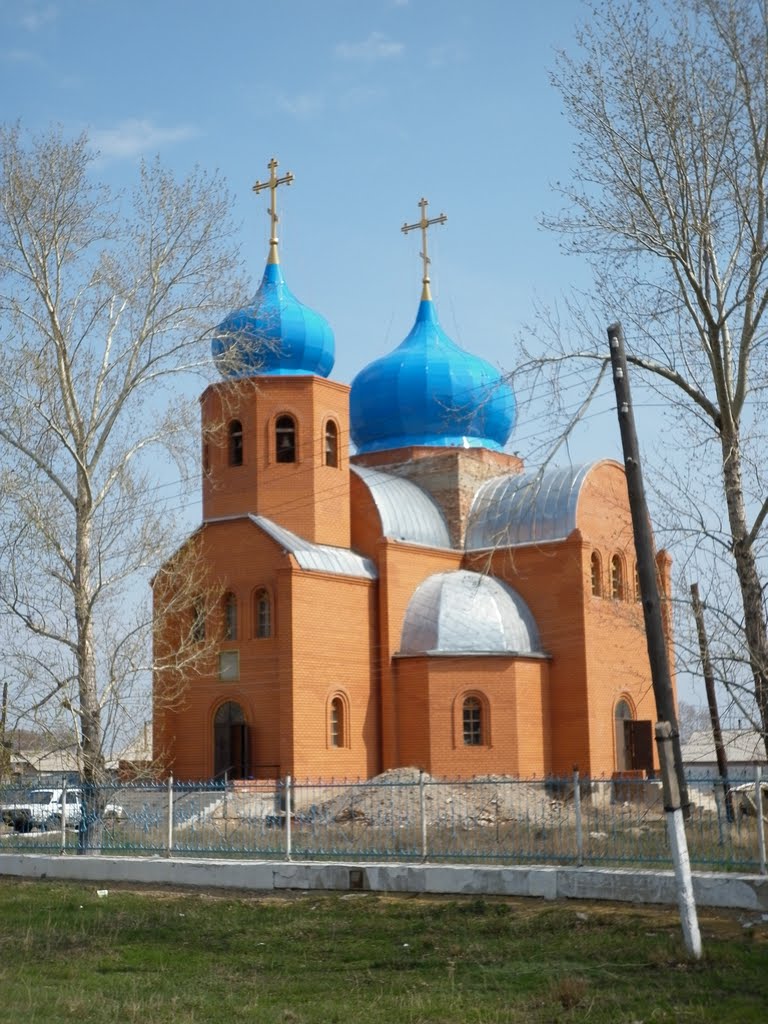 Храм