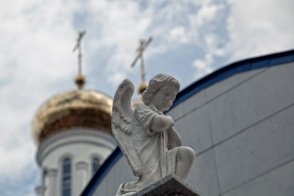 Храм